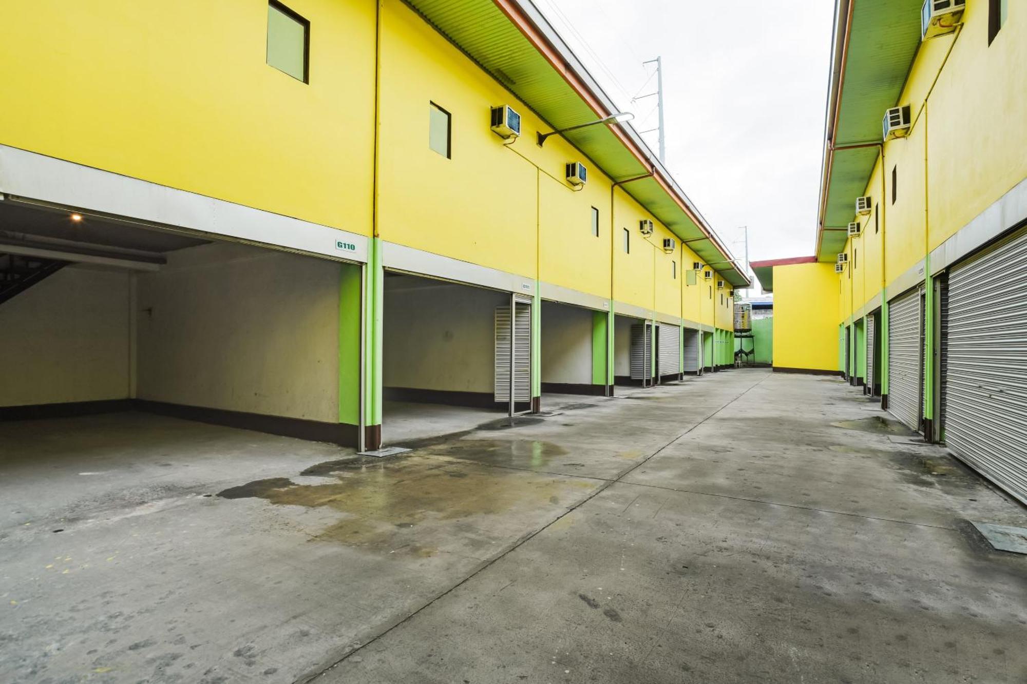 Oyo 473 Ranchotel Drive-In Binan Dış mekan fotoğraf